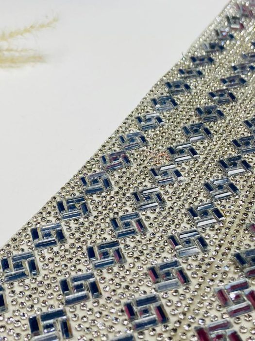 Tira De Strass Termo Adhesivo